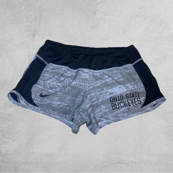 Nike Dri-Fit Ohio State Buckeyes Lined Athletic Shorts - Picture 1 of 5